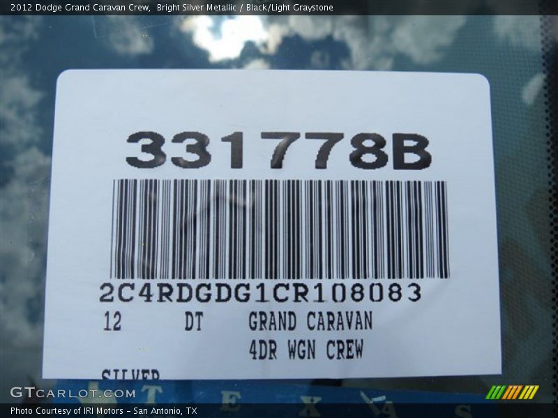 Bright Silver Metallic / Black/Light Graystone 2012 Dodge Grand Caravan Crew