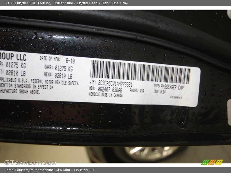 Brilliant Black Crystal Pearl / Dark Slate Gray 2010 Chrysler 300 Touring