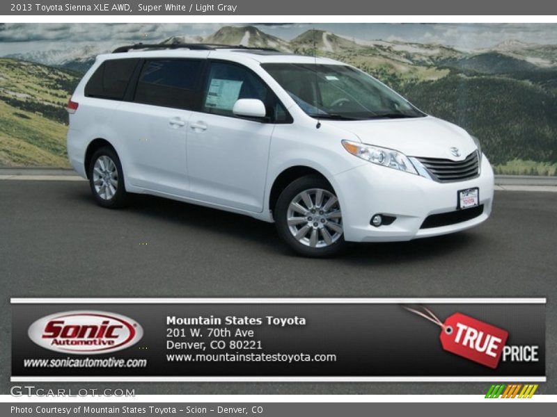 Super White / Light Gray 2013 Toyota Sienna XLE AWD