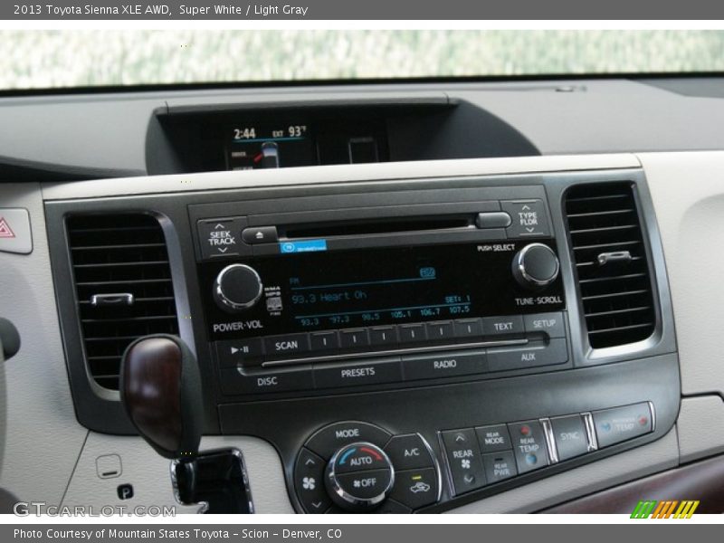 Super White / Light Gray 2013 Toyota Sienna XLE AWD