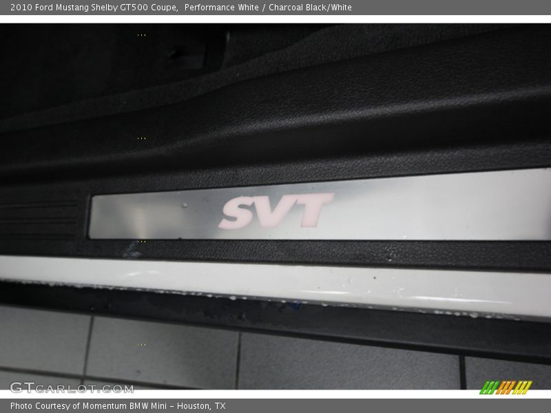 Performance White / Charcoal Black/White 2010 Ford Mustang Shelby GT500 Coupe
