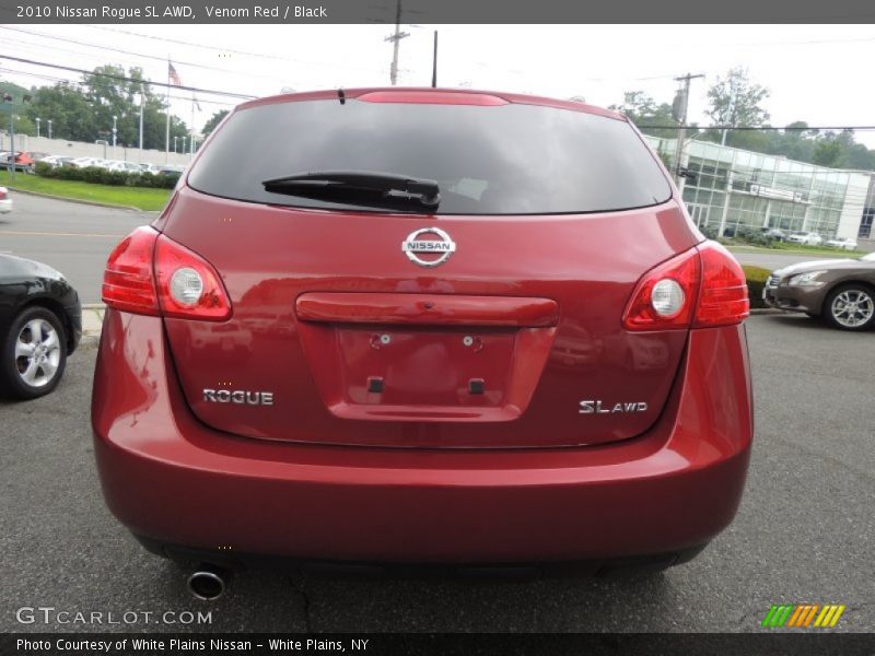 Venom Red / Black 2010 Nissan Rogue SL AWD