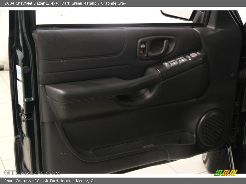 Dark Green Metallic / Graphite Gray 2004 Chevrolet Blazer LS 4x4