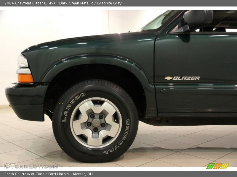 Dark Green Metallic / Graphite Gray 2004 Chevrolet Blazer LS 4x4
