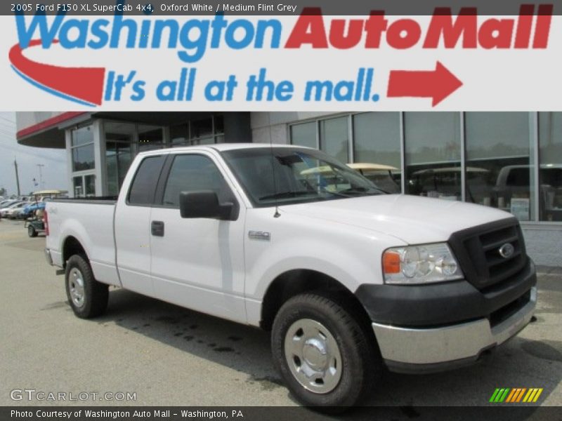 Oxford White / Medium Flint Grey 2005 Ford F150 XL SuperCab 4x4