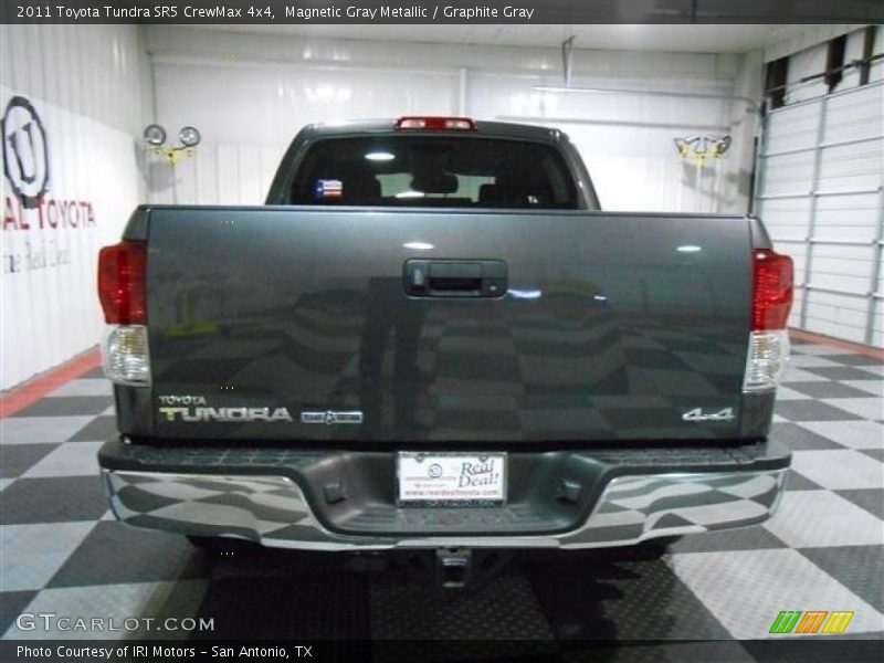 Magnetic Gray Metallic / Graphite Gray 2011 Toyota Tundra SR5 CrewMax 4x4