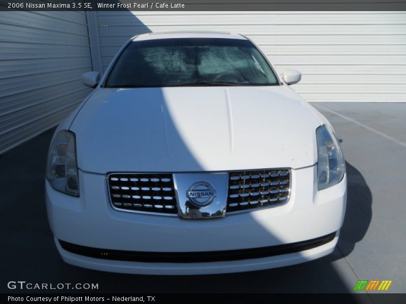 Winter Frost Pearl / Cafe Latte 2006 Nissan Maxima 3.5 SE