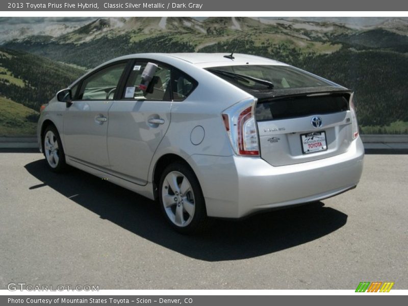 Classic Silver Metallic / Dark Gray 2013 Toyota Prius Five Hybrid