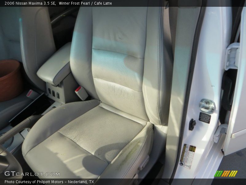 Winter Frost Pearl / Cafe Latte 2006 Nissan Maxima 3.5 SE