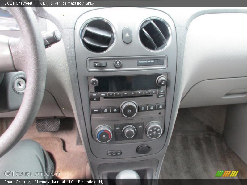 Silver Ice Metallic / Gray 2011 Chevrolet HHR LT