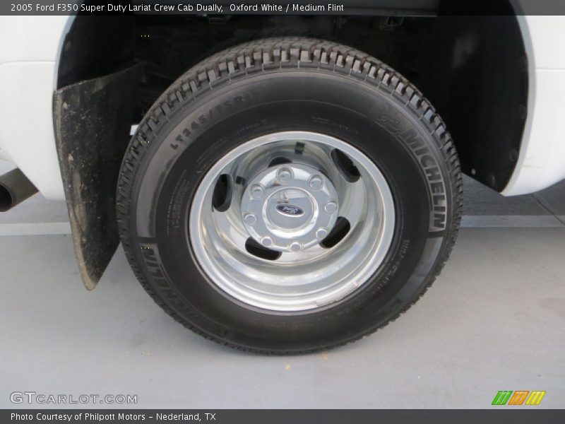 Oxford White / Medium Flint 2005 Ford F350 Super Duty Lariat Crew Cab Dually
