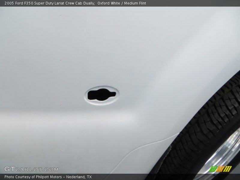 Oxford White / Medium Flint 2005 Ford F350 Super Duty Lariat Crew Cab Dually