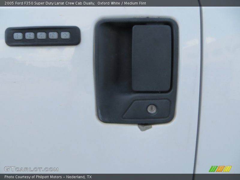 Oxford White / Medium Flint 2005 Ford F350 Super Duty Lariat Crew Cab Dually