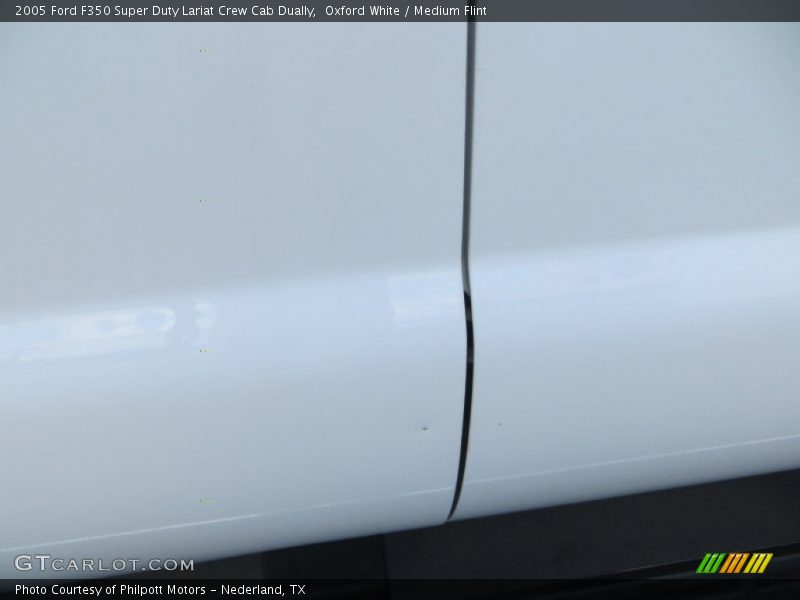 Oxford White / Medium Flint 2005 Ford F350 Super Duty Lariat Crew Cab Dually
