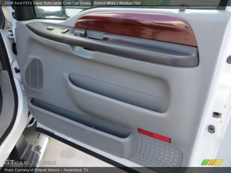 Oxford White / Medium Flint 2005 Ford F350 Super Duty Lariat Crew Cab Dually