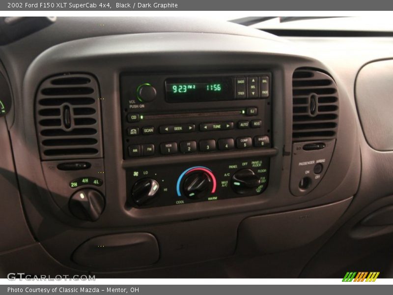 Black / Dark Graphite 2002 Ford F150 XLT SuperCab 4x4