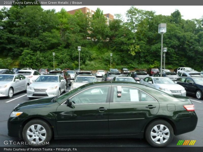 Aloe Green Metallic / Bisque 2010 Toyota Camry LE