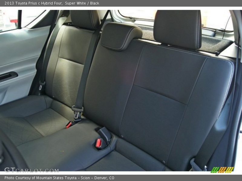 Super White / Black 2013 Toyota Prius c Hybrid Four