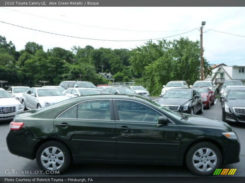 Aloe Green Metallic / Bisque 2010 Toyota Camry LE