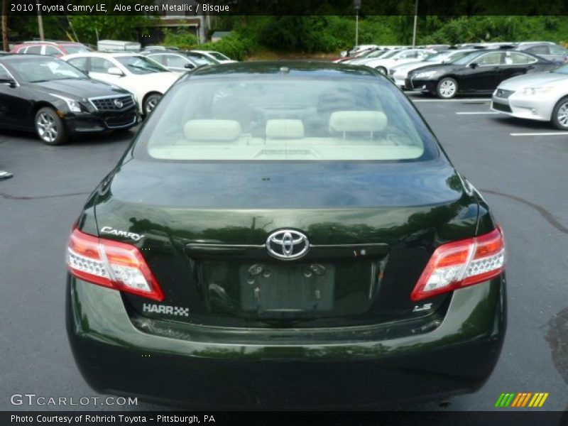 Aloe Green Metallic / Bisque 2010 Toyota Camry LE