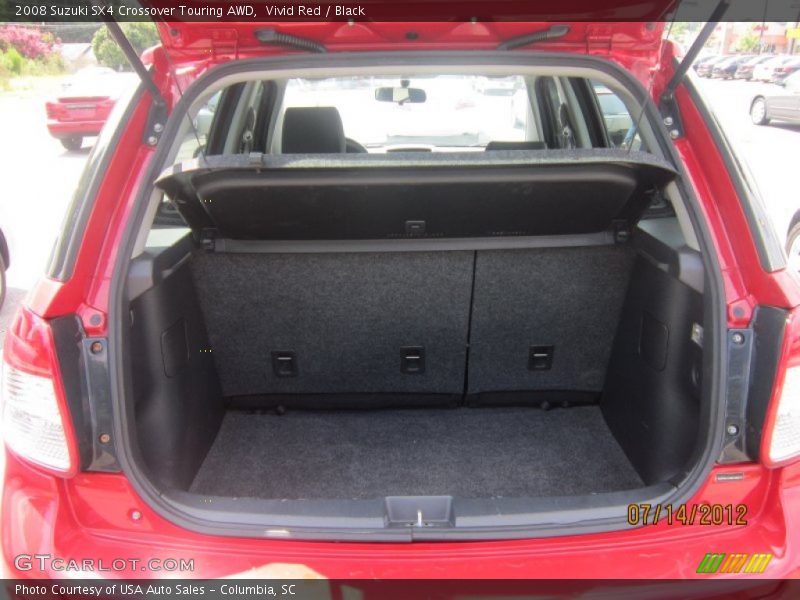 Vivid Red / Black 2008 Suzuki SX4 Crossover Touring AWD