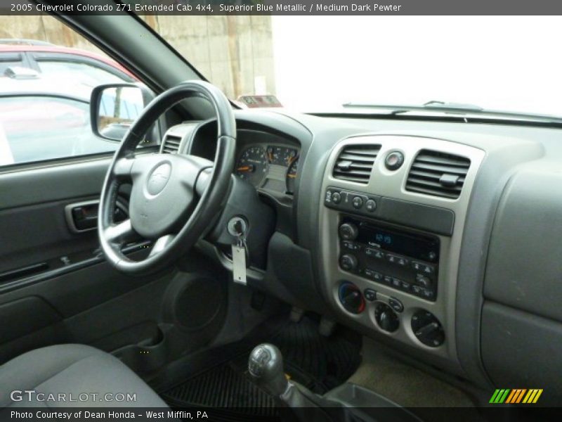 Superior Blue Metallic / Medium Dark Pewter 2005 Chevrolet Colorado Z71 Extended Cab 4x4