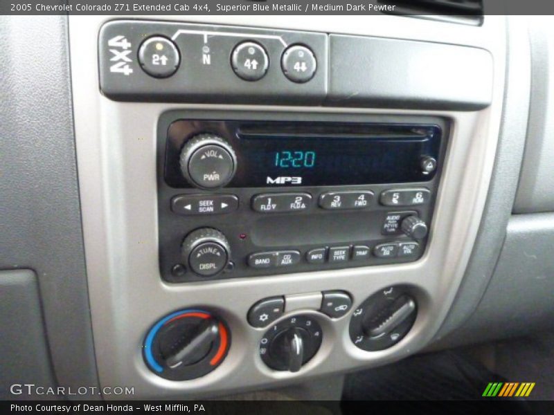 Superior Blue Metallic / Medium Dark Pewter 2005 Chevrolet Colorado Z71 Extended Cab 4x4