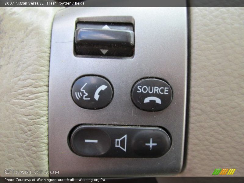 Fresh Powder / Beige 2007 Nissan Versa SL