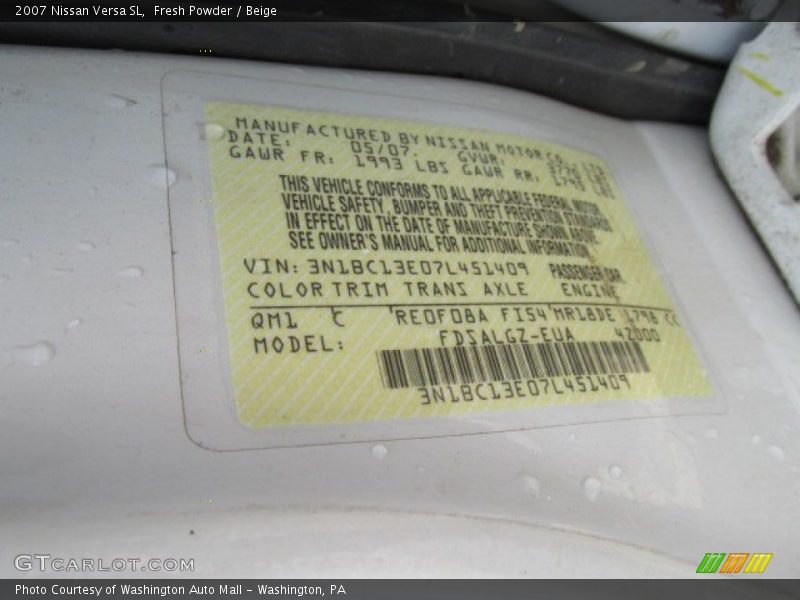 Fresh Powder / Beige 2007 Nissan Versa SL