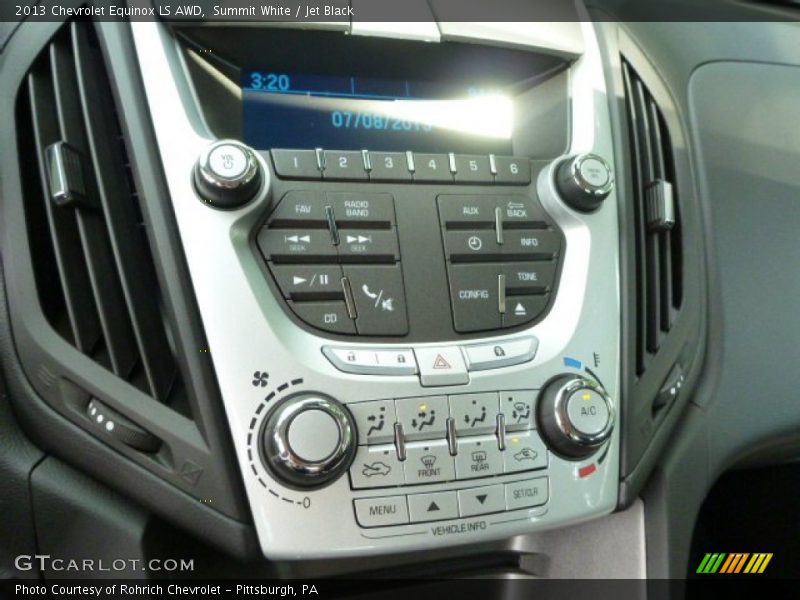 Summit White / Jet Black 2013 Chevrolet Equinox LS AWD
