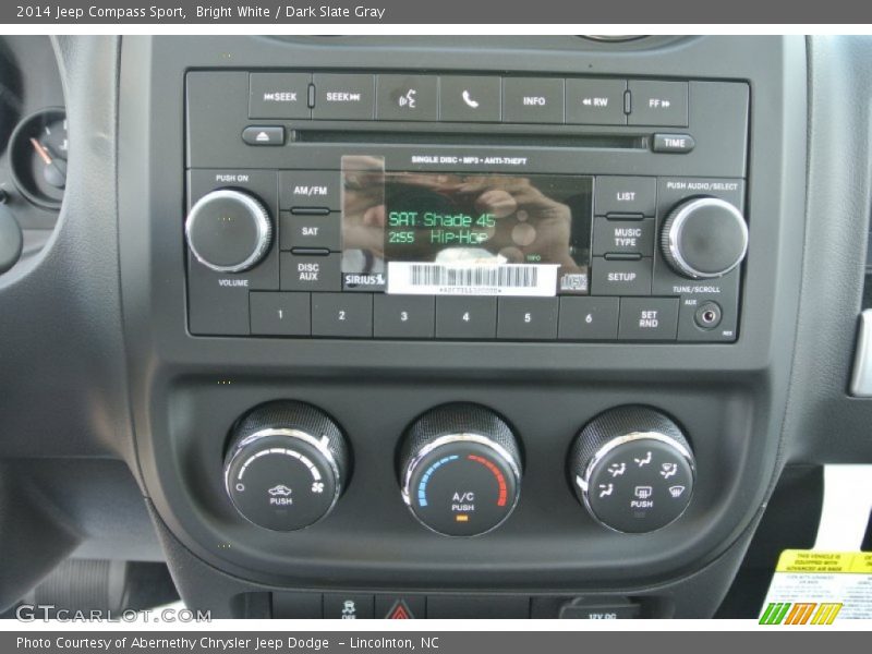 Bright White / Dark Slate Gray 2014 Jeep Compass Sport