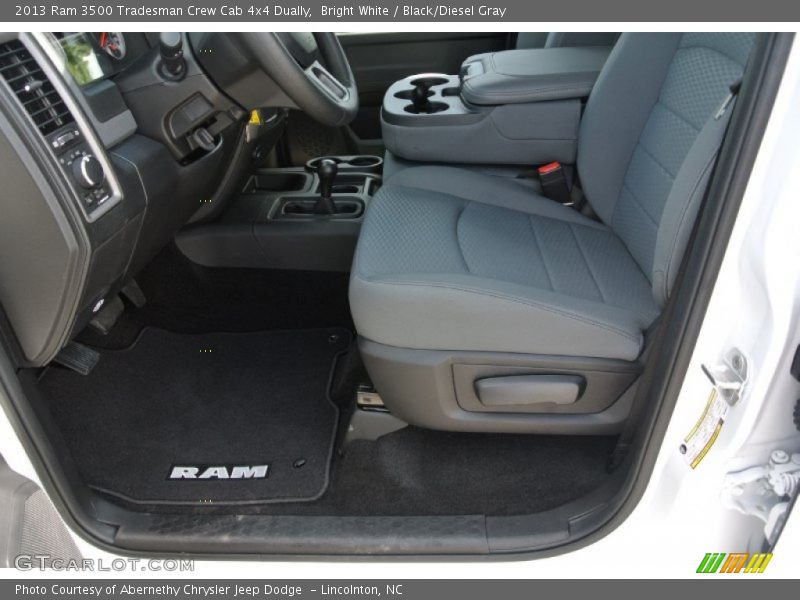 Bright White / Black/Diesel Gray 2013 Ram 3500 Tradesman Crew Cab 4x4 Dually