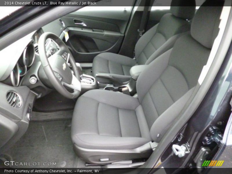 Front Seat of 2014 Cruze LT
