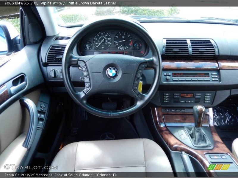 Alpine White / Truffle Brown Dakota Leather 2006 BMW X5 3.0i