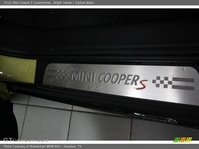 Bright Yellow / Carbon Black 2012 Mini Cooper S Countryman