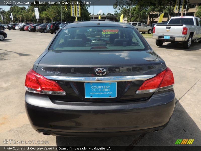 Magnetic Gray Metallic / Black 2012 Toyota Avalon Limited