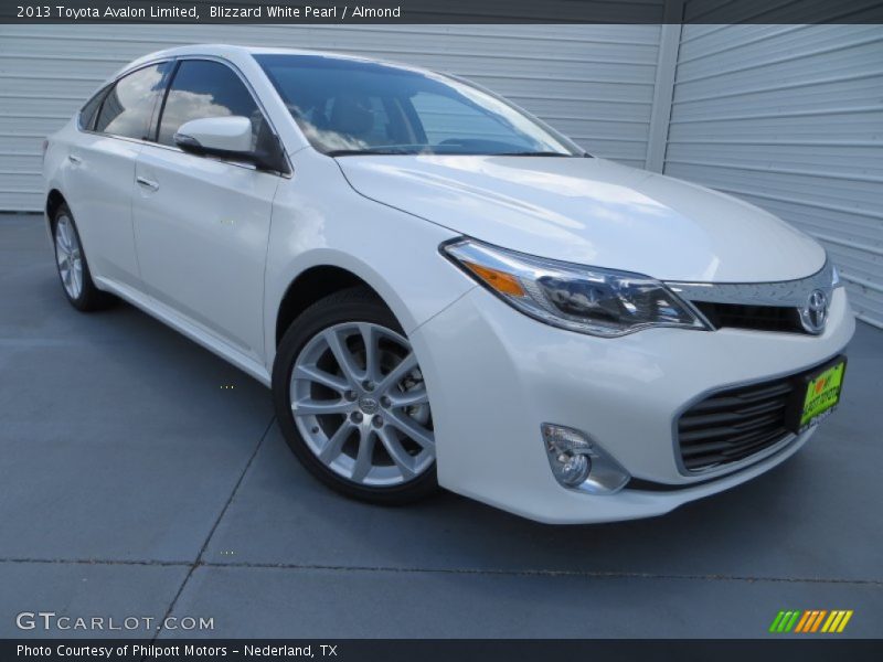 Blizzard White Pearl / Almond 2013 Toyota Avalon Limited