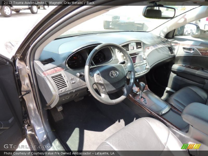 Magnetic Gray Metallic / Black 2012 Toyota Avalon Limited
