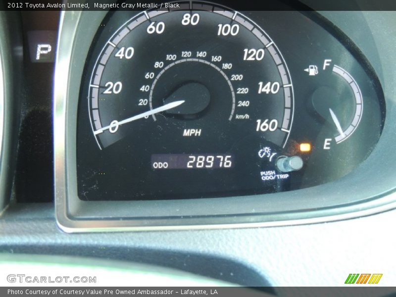 Magnetic Gray Metallic / Black 2012 Toyota Avalon Limited