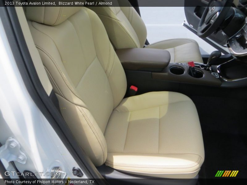 Blizzard White Pearl / Almond 2013 Toyota Avalon Limited