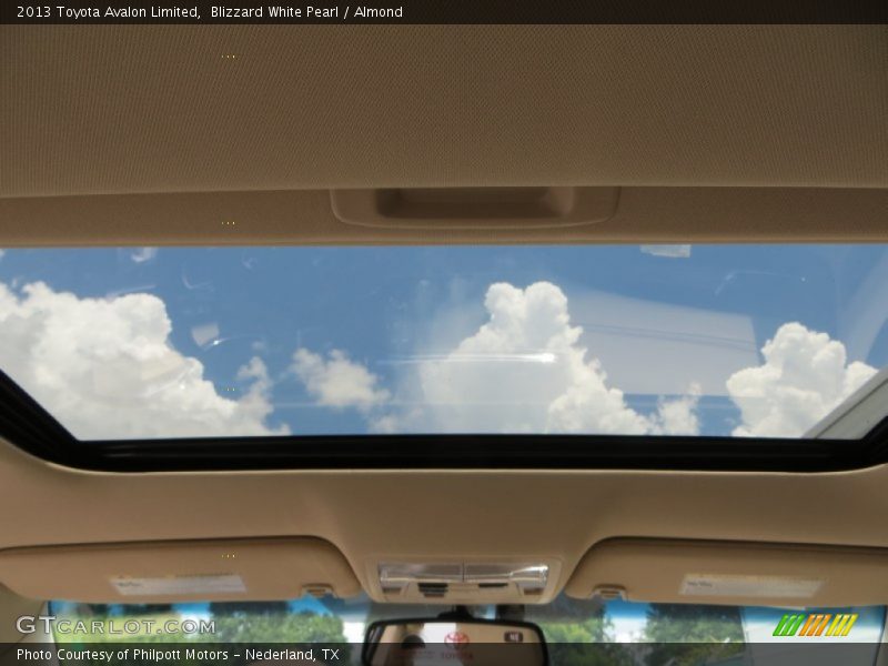 Blizzard White Pearl / Almond 2013 Toyota Avalon Limited