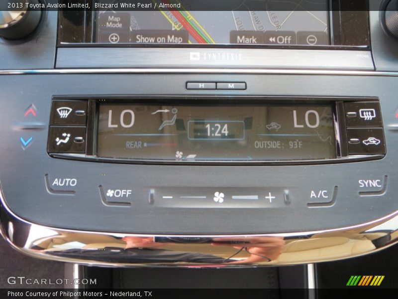 Blizzard White Pearl / Almond 2013 Toyota Avalon Limited