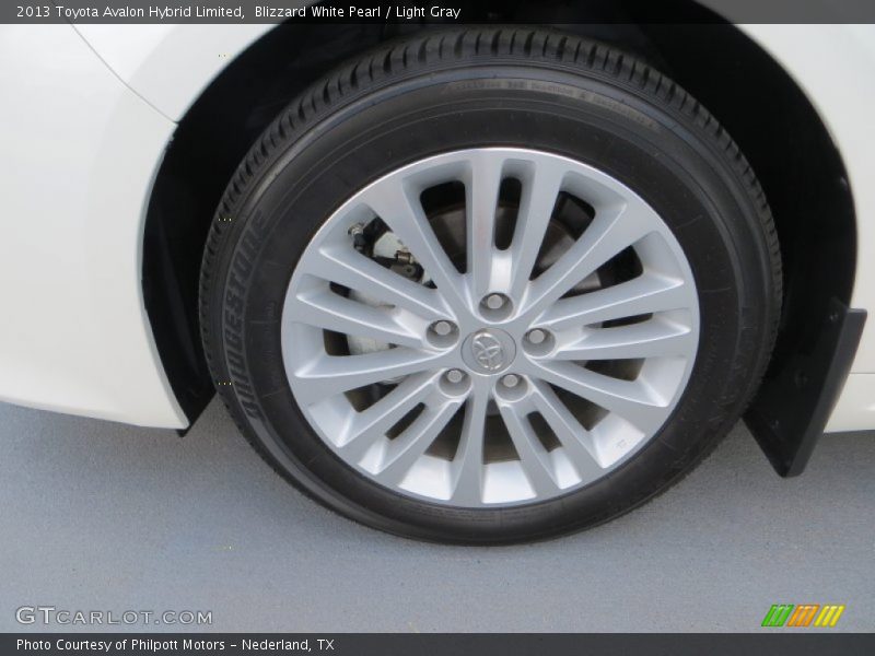 Blizzard White Pearl / Light Gray 2013 Toyota Avalon Hybrid Limited