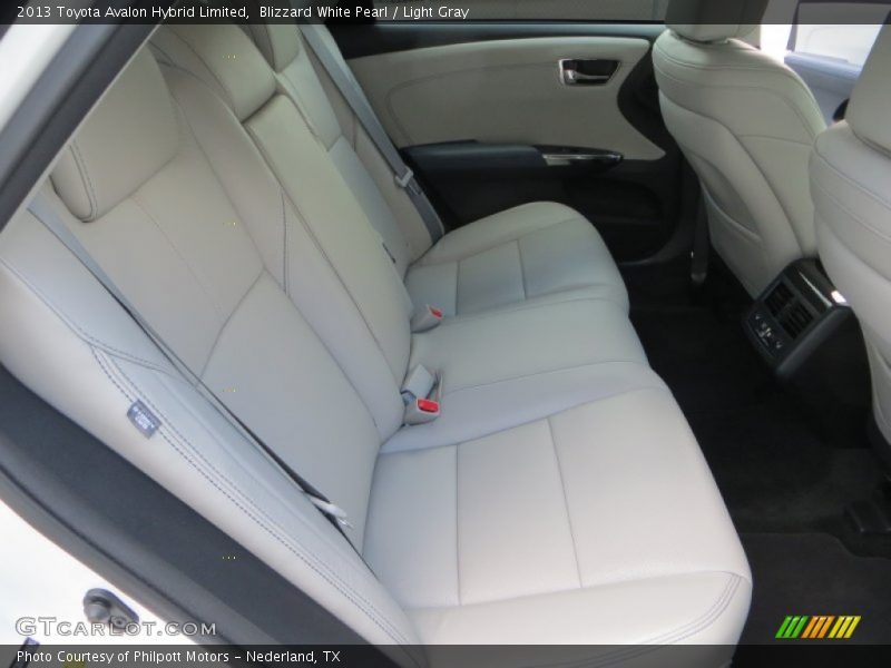 Blizzard White Pearl / Light Gray 2013 Toyota Avalon Hybrid Limited