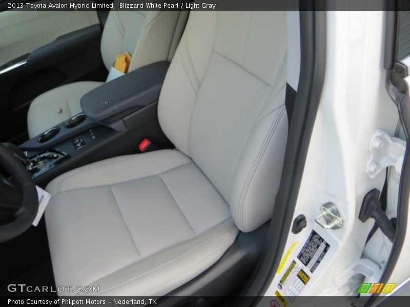 Blizzard White Pearl / Light Gray 2013 Toyota Avalon Hybrid Limited