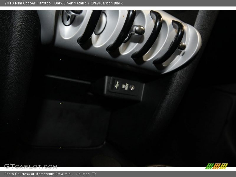 Dark Silver Metallic / Grey/Carbon Black 2010 Mini Cooper Hardtop