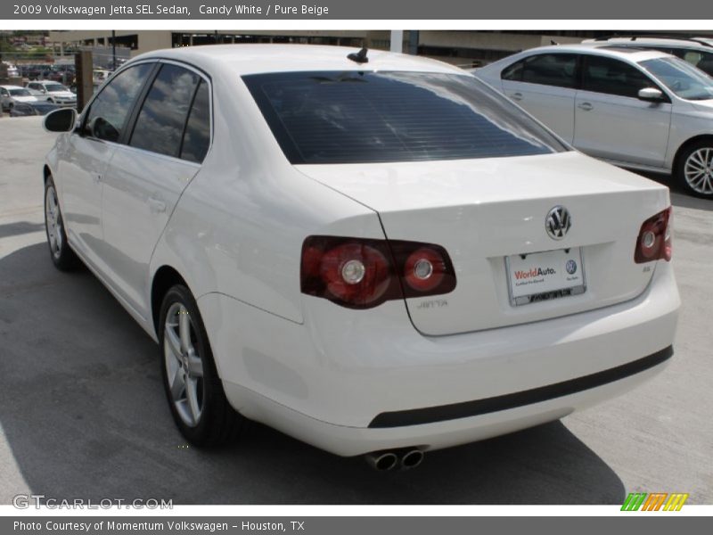 Candy White / Pure Beige 2009 Volkswagen Jetta SEL Sedan