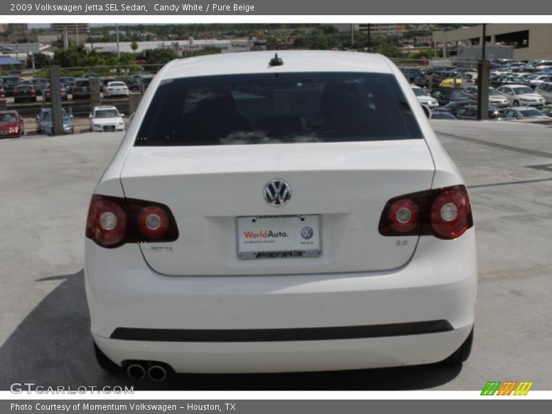 Candy White / Pure Beige 2009 Volkswagen Jetta SEL Sedan