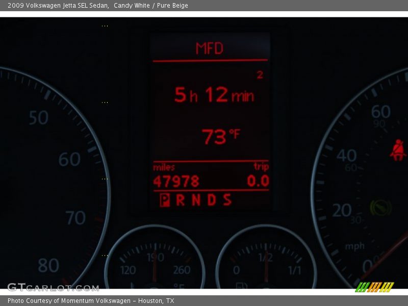 Candy White / Pure Beige 2009 Volkswagen Jetta SEL Sedan