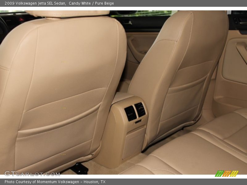 Candy White / Pure Beige 2009 Volkswagen Jetta SEL Sedan